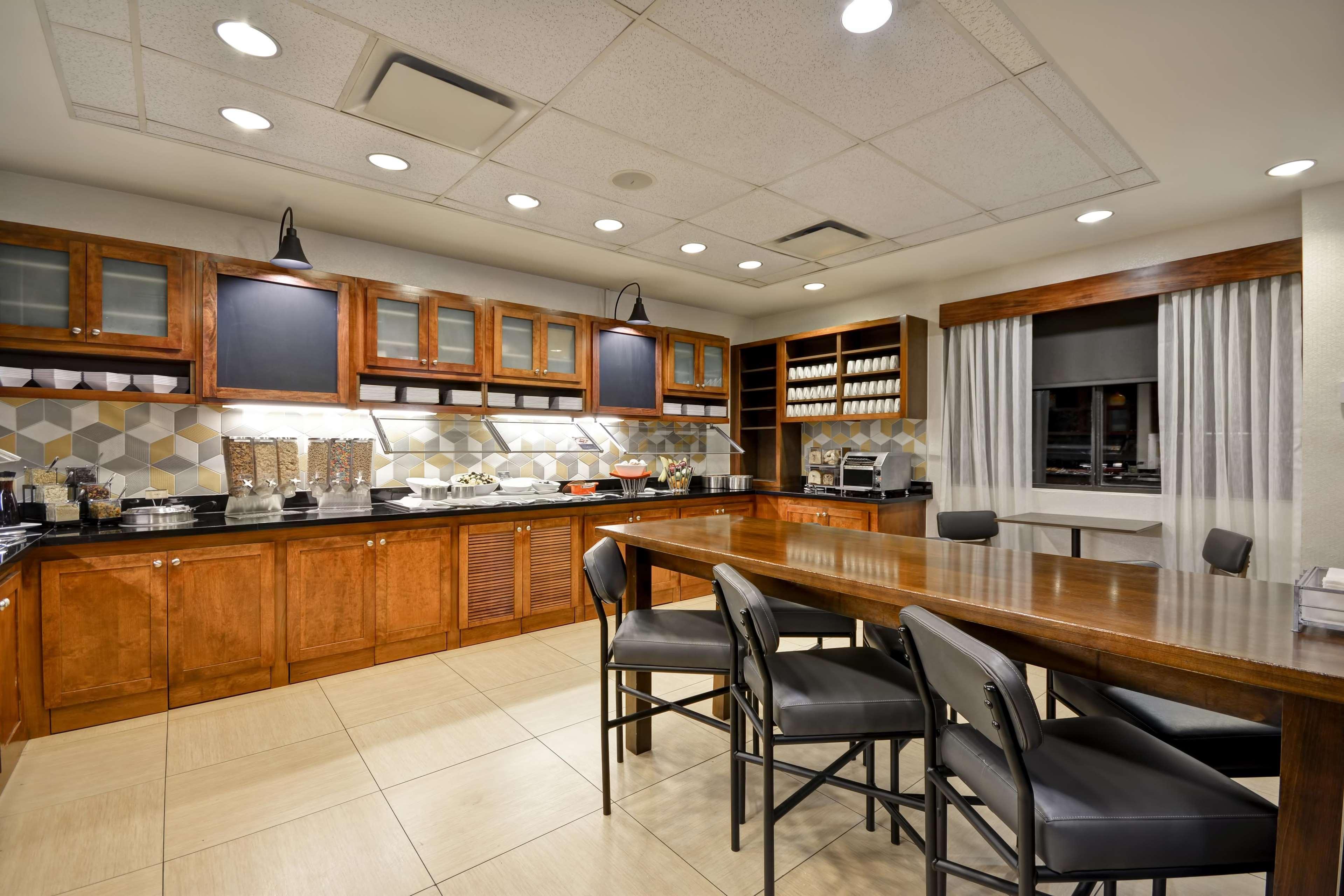 Hyatt Place Miami Airport-West/Доръл Екстериор снимка