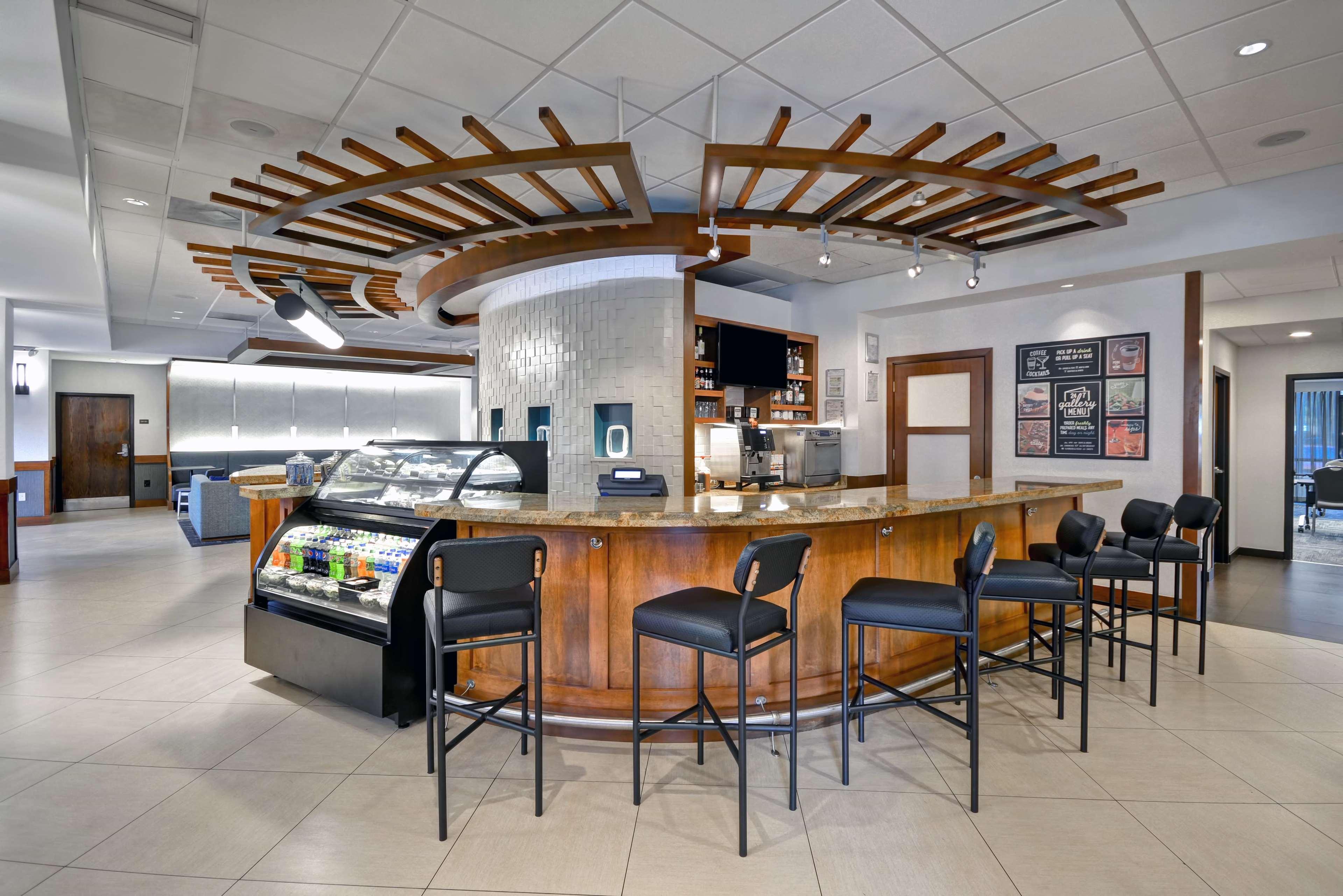 Hyatt Place Miami Airport-West/Доръл Екстериор снимка