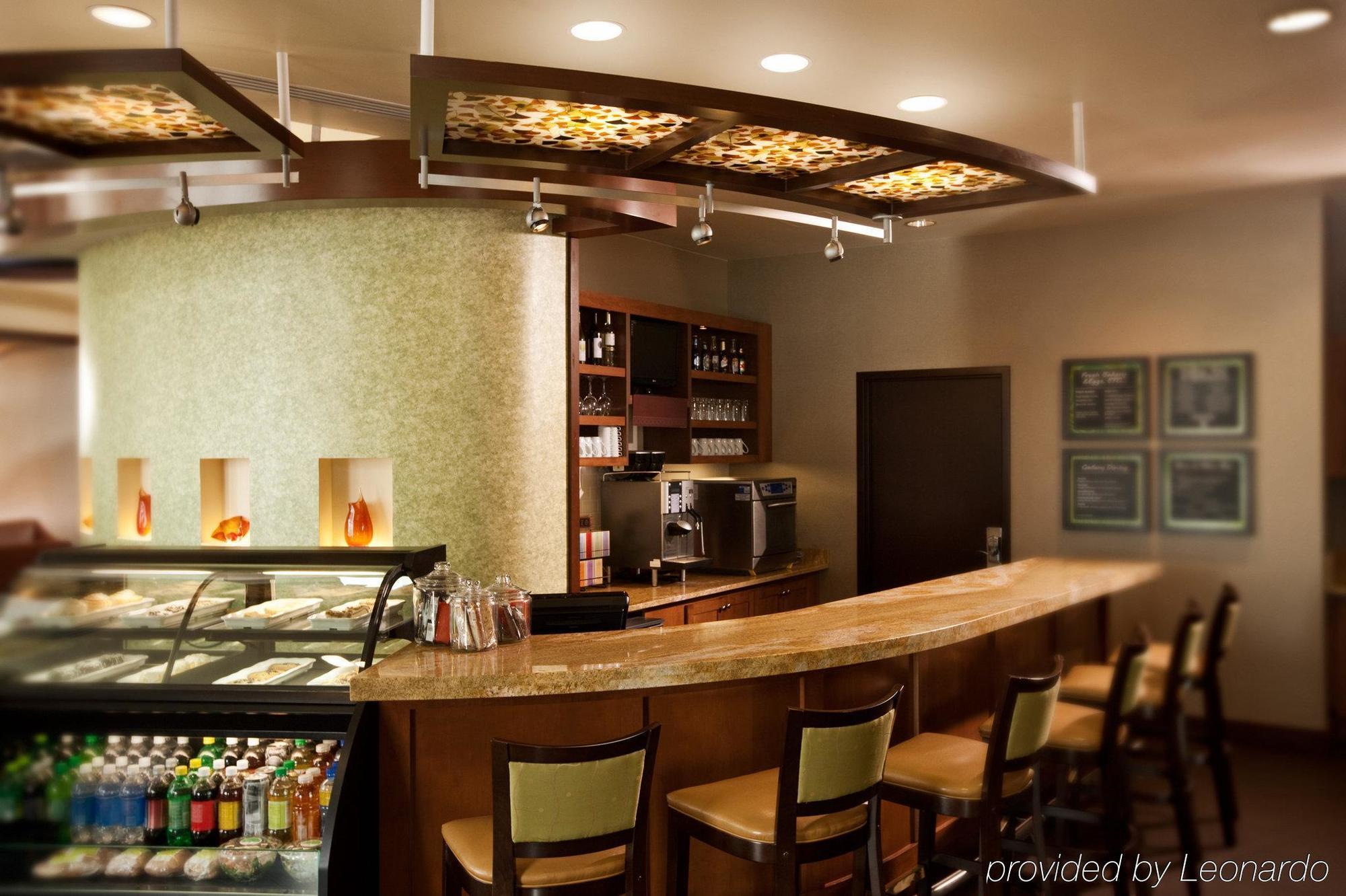 Hyatt Place Miami Airport-West/Доръл Ресторант снимка